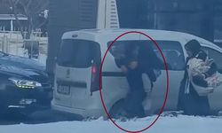 Diyarbakır'da hastasını sırtında taşıdı