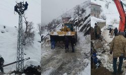 Diyarbakır'da karanlıkta kalan vatandaşa destek