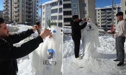 Kardan adamı tıraş ettiler