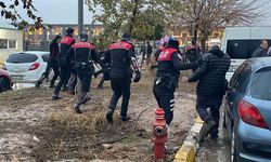 Şanlıurfa'da Oda seçimlerinde taşlı, sopalı kavga