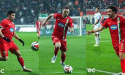 Sahada 7 gol, tribünde direniş: Amedspor’dan Rojava’ya selam!