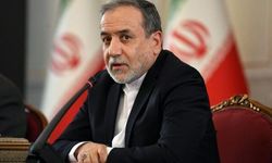 İran Dışişleri: Hamaney ve Pezeşkiyan hayatta