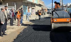 Ergani-Çermik karayolunun bozuk yolları yapılıyor