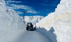 Kar savaşçılarının zorlu mesaisi