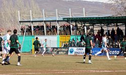 Lider 12 Bingölspor, evinde yıkıldı