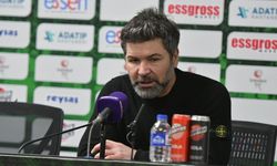 Sakaryaspor Kutlu ile yollarını ayırdı