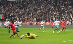 Şampiyonluk yolunu ateş sardı; Amedspor ile Erzurumspor detayı