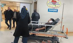 Siirt'te iki grup arasında çıkan taşlı ve sopalı kavgada 15 kişi yaralanırken, 10 kişi gözaltına alındı.