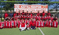 Antalyaspor'un Diyarbakır'daki akademisinden sağlık atölyesi