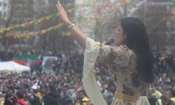 Ayla Akat Ata Diyarbakır Newrozu’nda