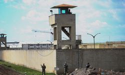 Diyarbakır'da 8 yıldır aranan şahıs yakalandı