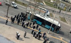 Diyarbakır’da Belediye otobüsü yolda arızalandı