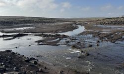 Diyarbakır'da sulama göleti taştı