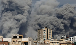 İran: İsrail büyükelçiliklerini meşru hedef olarak göreceğiz