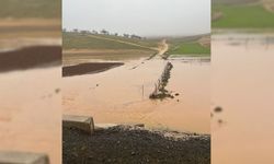 Diyarbakır’da sağanak yağış hayatı felç etti