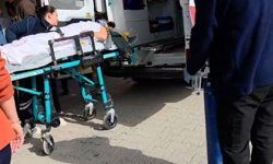 Diyarbakır’da okul yolundaki 2 öğrenciye otomobil çarptı