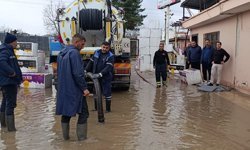 Siirt'te taşkın sel: Evler ve ahırlar su altında kaldı