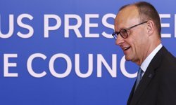 Almanya Başbakanı: İran yaptırımlarını kademeli olarak hafifletmeye hazırız