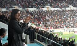 Eşbaşkan Bucak, Amedspor coşkusuna ortak oldu