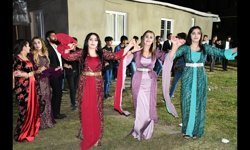 Muhtarlardan düğün protokolü: Kadınlar gelinlik giymeyecek, halay başı olmayacak