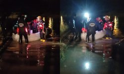 Diyarbakır'da selde mahsur kalan çoban kurtarıldı