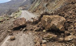 Elazığ’da toprak kayması yaşandı