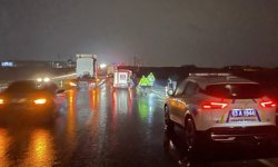 Şarampole devrilen otomobildeki 6 kişi yaralandı