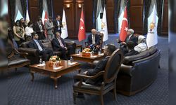 CHP heyetinden AKP’ye bayram ziyareti: “Aynı masaya oturabiliriz” mesajı