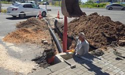Diyarbakır'da su birikintisi olan yerler onarılıyor