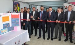 Diyarbakır'da TÜBİTAK 4006 Bilim Fuarı açılışı
