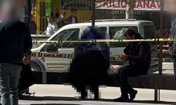 Ekmek almaya çıktı, durakta oturur vaziyette ölü bulundu