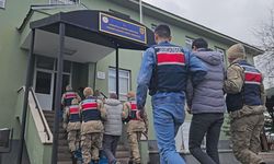 73 düzensiz göçmen yakalandı