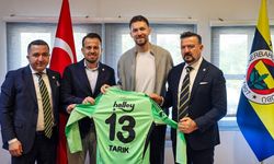 Fenerbahçe, Tarık Çetin ile 3 yıllık sözleşme imzaladı