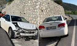 İstinat duvarına çarpan otomobilde 1 yaralı
