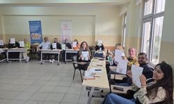 Diyarbakır'da köylerde görev yapan öğretmenlere eğitim desteği