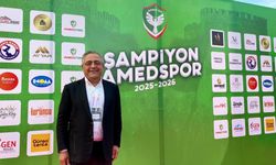 Sezgin Tanrıkulu'ndan Amespor kutlama paylaşımı: Teşekküre ihtiyacımız yok