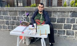 Sur’un kalbinde sanatını konuşturan genç