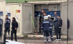 Trafoyu tamir eden işçi elektrik akımına kapıldı