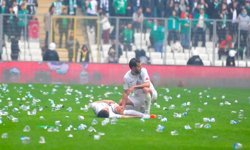 Bu takım, hikâye yazdı