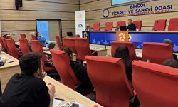 Bingöl'de medya çalışanlarına yapay zekâ eğitimi verildi