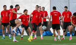 Türkiye Paraguay maçı saat kaçta? Hangi kanalda? Türkiye Paraguay maçı nasıl izlenir? Maç şifreli mi