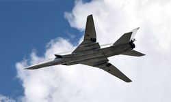 Bombardıman uçağı düştü