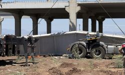 Diyarbakır'da beton blok altında kalan işçi yaşamını yitirdi