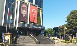 Bir belediyeye daha operasyon; 50 kişi için gözaltı işlemi