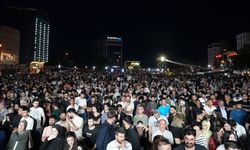 Diyarbakır Eşbaşkanı Bucak, halk konserinde