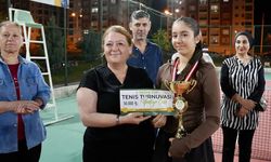 Diyarbakır’da ‘3.Rezan Cup’ tenis turnuvası sona erdi