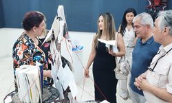 Diyarbakır’da üniversite öğrencileri, atık malzemeleri sanat eserine dönüştürüyor
