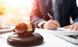 13 firmaya atanan kayyum kararı kaldırıldı