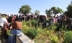 15 kişi yaşamını yitirmişti: Yangında kaybedilen canlar mezarları başında anıldı