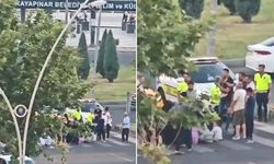 Diyarbakır’da yol kapatarak oturma eylemi